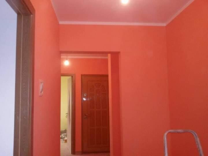 Zugrav glet 10 lei/ mp, lavabil 5 lei